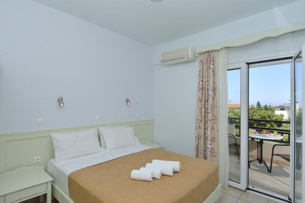 Bonos Apartments Ступа Екстер'єр фото