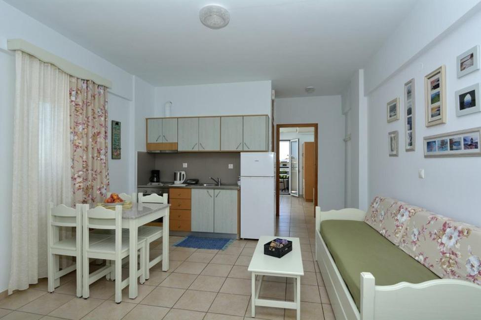 Bonos Apartments Ступа Екстер'єр фото